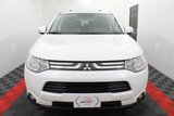 Used 2014 Mitsubishi Outlander SE image 3