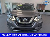 Used 2020 Nissan Rogue SV image 3
