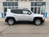 Used 2016 Jeep Renegade Latitude w/ Cold Weather Group image 4