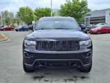 Used 2020 Jeep Grand Cherokee Laredo image 2