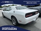 Used 2015 Dodge Challenger SXT image 4