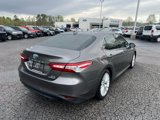Used 2019 Toyota Camry XLE image 5