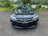 Used 2016 Toyota Camry SE image 2