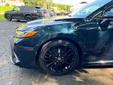 Used 2018 Toyota Camry SE image 2