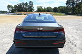 New 2025 Hyundai Elantra SE image 6