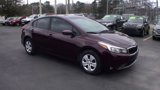 Used 2018 Kia Forte LX image 2