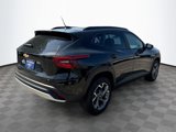 Used 2025 Chevrolet Trax LT w/ Driver Confidence Package image 5