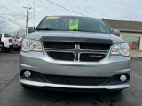 Used 2020 Dodge Grand Caravan SXT image 2