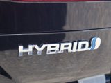 Used 2022 Toyota Venza LE image 6