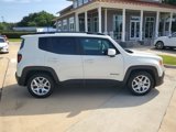 Used 2018 Jeep Renegade Latitude w/ UConnect 8.4 Nav Group image 5
