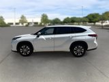 Used 2020 Toyota Highlander XLE image 4