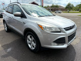Used 2016 Ford Escape SE w/ Equipment Group 201A image 3