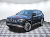 Used 2024 Jeep Compass Trailhawk image 4