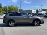 Certified 2022 Subaru Outback Premium image 3