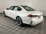 New 2025 BMW 530i xDrive w/ Premium Package image 5