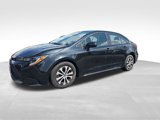 Used 2022 Toyota Corolla LE image 2