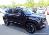 Used 2015 Jeep Renegade Trailhawk image 2