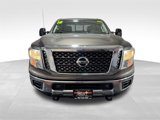 Used 2018 Nissan Titan SV w/ SV Convenience Package image 2