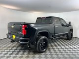 Used 2024 Chevrolet Silverado 2500 High Country w/ Technology Package image 4