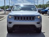 Used 2018 Jeep Grand Cherokee Laredo image 2