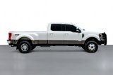 Used 2019 Ford F350 Lariat w/ Chrome Package image 5