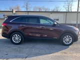 Used 2017 Kia Sorento LX image 4