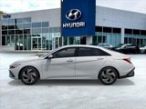New 2025 Hyundai Elantra SEL image 3