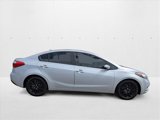 Used 2016 Kia Forte LX image 4