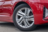 Used 2019 Hyundai Elantra SEL image 2