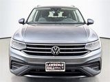 Used 2024 Volkswagen Tiguan S image 2