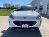 Used 2022 Ford Escape SEL image 3