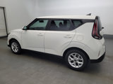 Used 2023 Kia Soul LX w/ LX Technology Package image 3