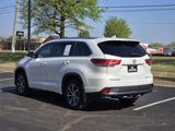 Used 2018 Toyota Highlander XLE image 5