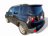 Used 2018 Jeep Renegade Latitude image 3