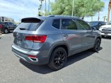 Used 2022 Volkswagen Taos SE image 5