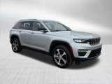 Used 2023 Jeep Grand Cherokee Limited image 2