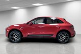 Used 2024 Porsche Macan image 2