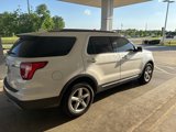 Used 2016 Ford Explorer XLT w/ Equipment Group 202A image 5