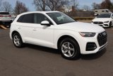 Used 2023 Audi Q5 2.0T Premium w/ Convenience Package image 3