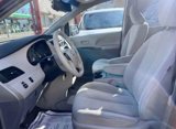 Used 2014 Toyota Sienna LE image 5