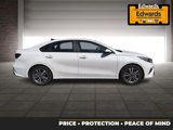Used 2023 Kia Forte LXS w/ LXS Technology Package image 2