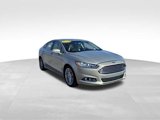 Used 2015 Ford Fusion SE w/ Equipment Group 202A image 3