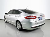 Used 2016 Ford Fusion SE image 5