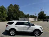 Used 2017 Ford Explorer XLT w/ Equipment Group 202A image 4