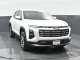 New 2025 Chevrolet Equinox LT image 3