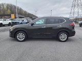 Used 2017 Nissan Rogue SV w/ SV Family Package image 3