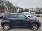 Used 2017 Kia Soul + image 6