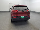 Used 2017 Jeep Cherokee Sport image 6