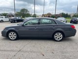 Used 2010 Toyota Avalon XLS image 2