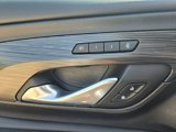 Used 2023 GMC Terrain SLT image 5